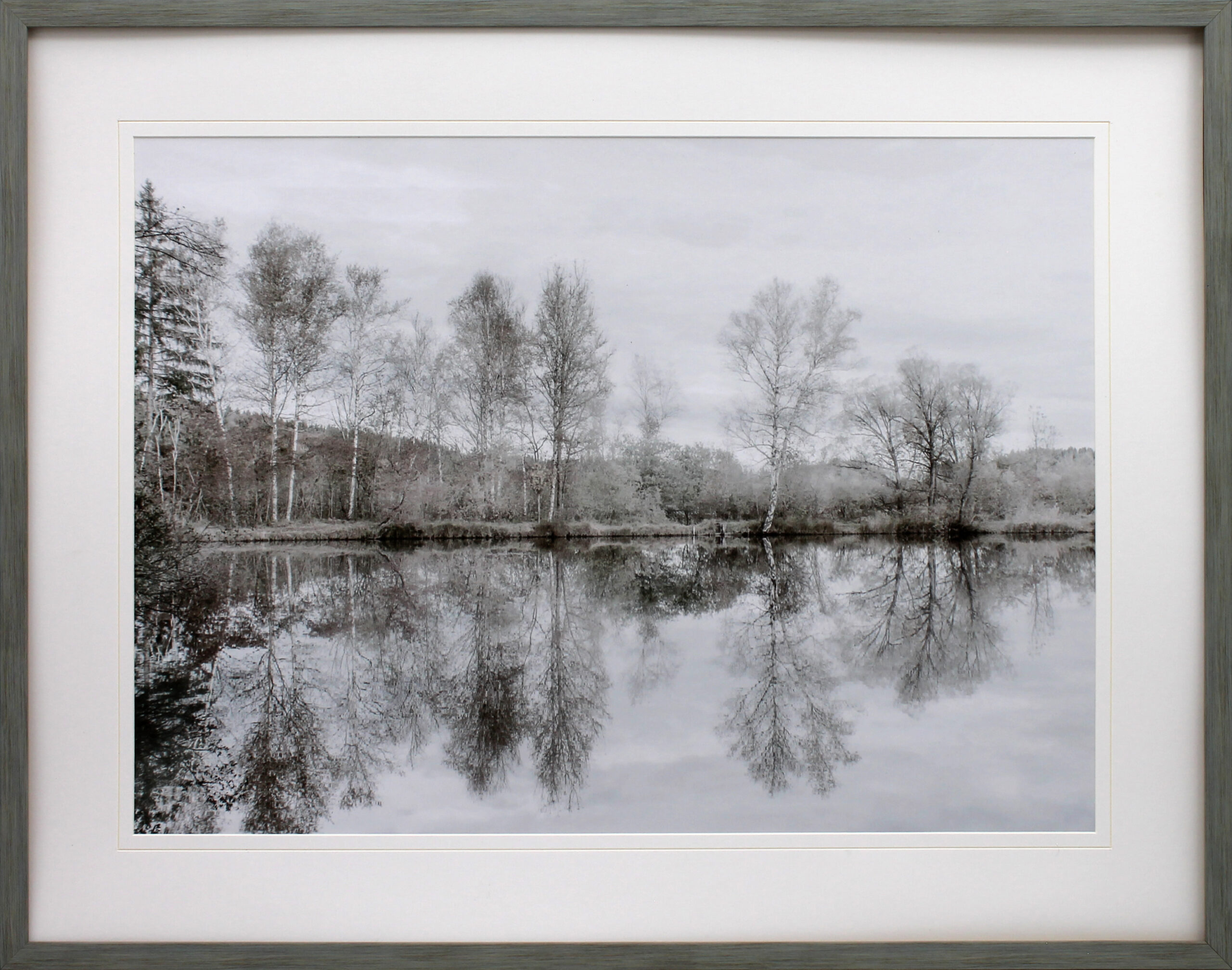 TAUPE WATER MIRROR